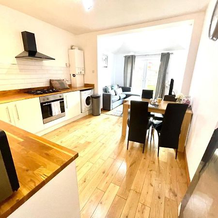 Koala & Tree - Renovated 2 Bed Apartment Ideal Location - Short Lets & Serviced Accommodation Cambridge Dış mekan fotoğraf