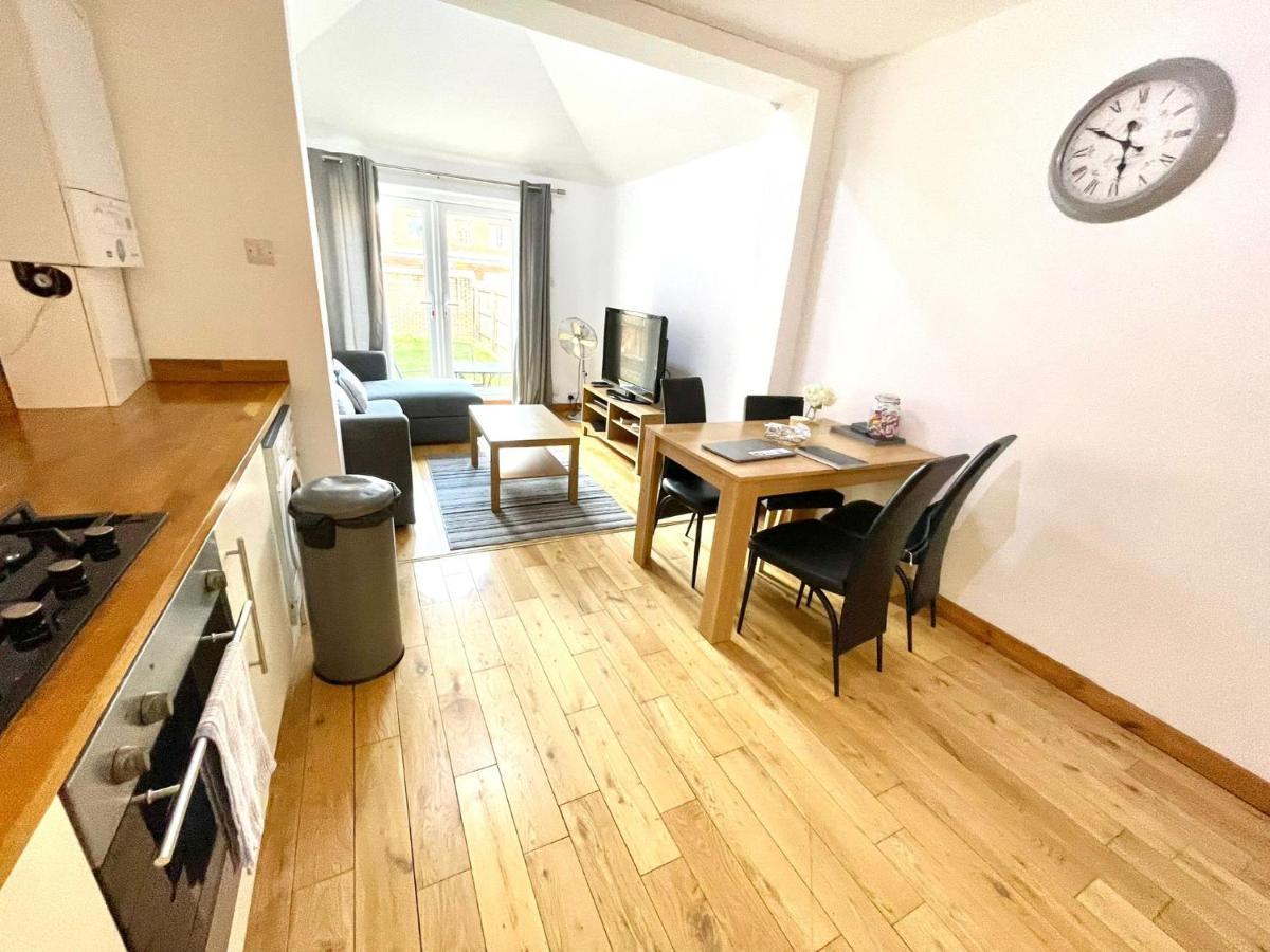 Koala & Tree - Renovated 2 Bed Apartment Ideal Location - Short Lets & Serviced Accommodation Cambridge Dış mekan fotoğraf
