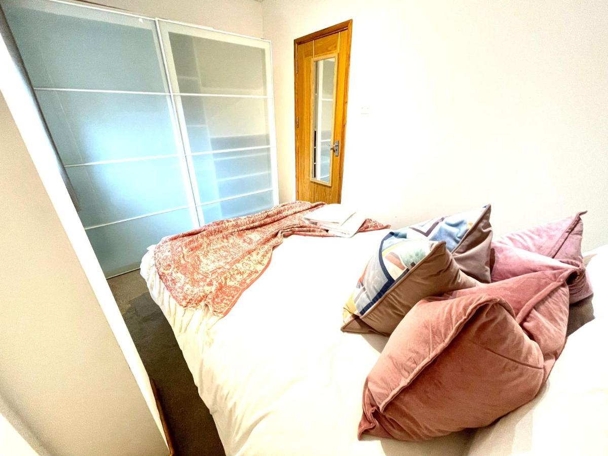 Koala & Tree - Renovated 2 Bed Apartment Ideal Location - Short Lets & Serviced Accommodation Cambridge Dış mekan fotoğraf
